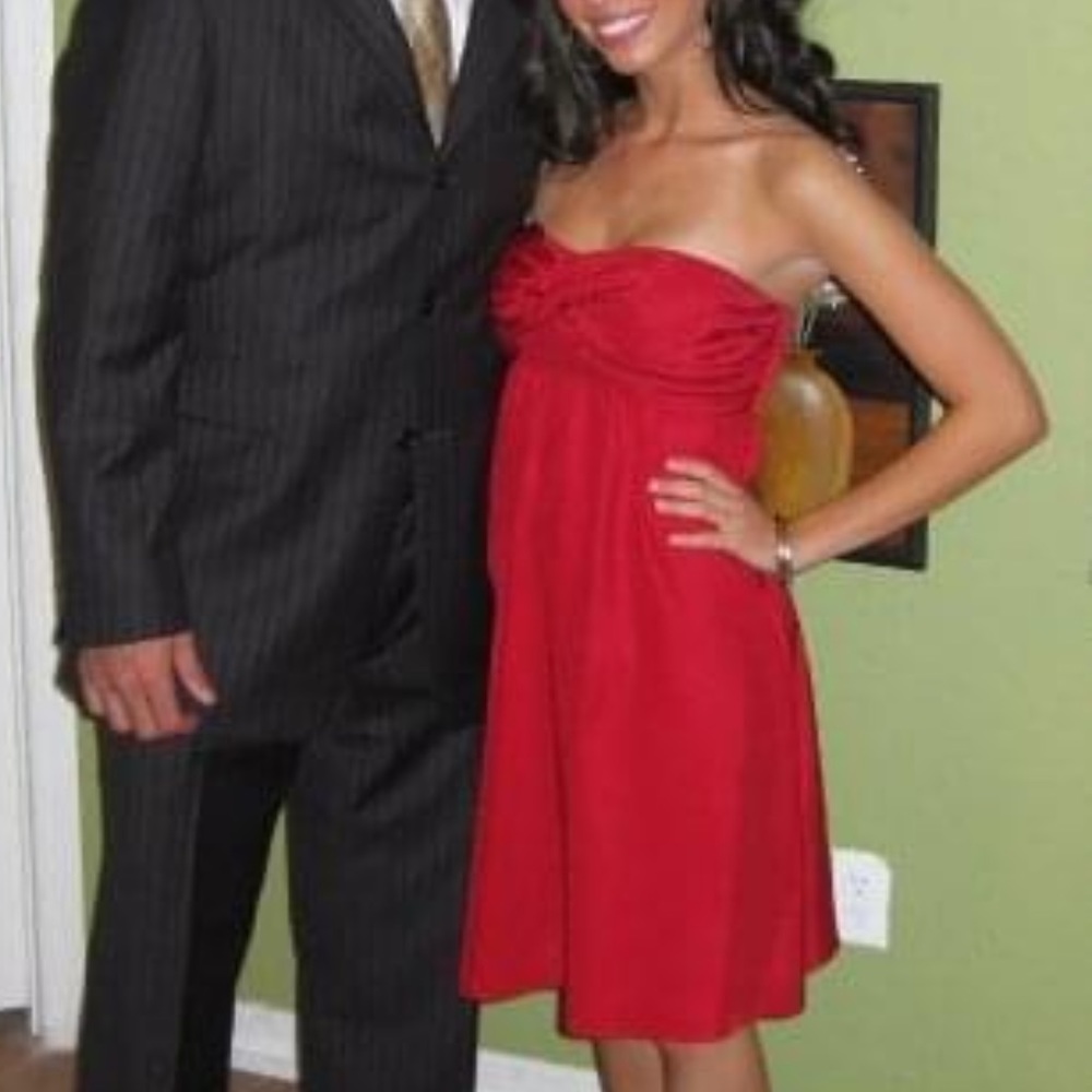 The Limited red strapless dress‎ - Picture 2 of 9